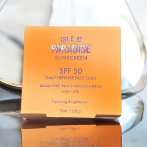 Isle of Paradise Daily Defense Face Fluid SPF 50 Sunscreen